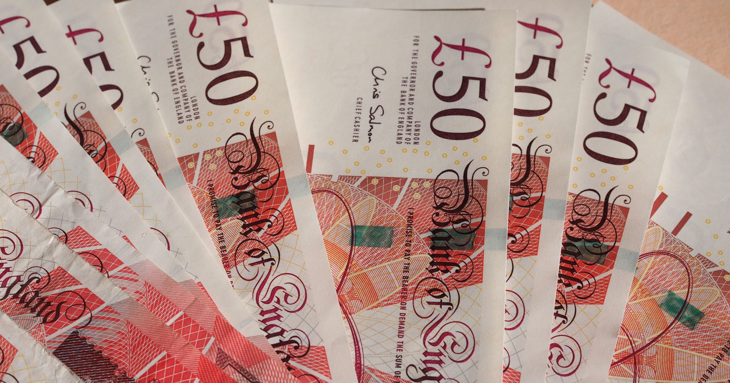 Cặp tiền phụ liên quan đến đồng GBP cũng khá phổ biến Cặp tiền phụ liên quan đến đồng GBP cũng khá phổ biến