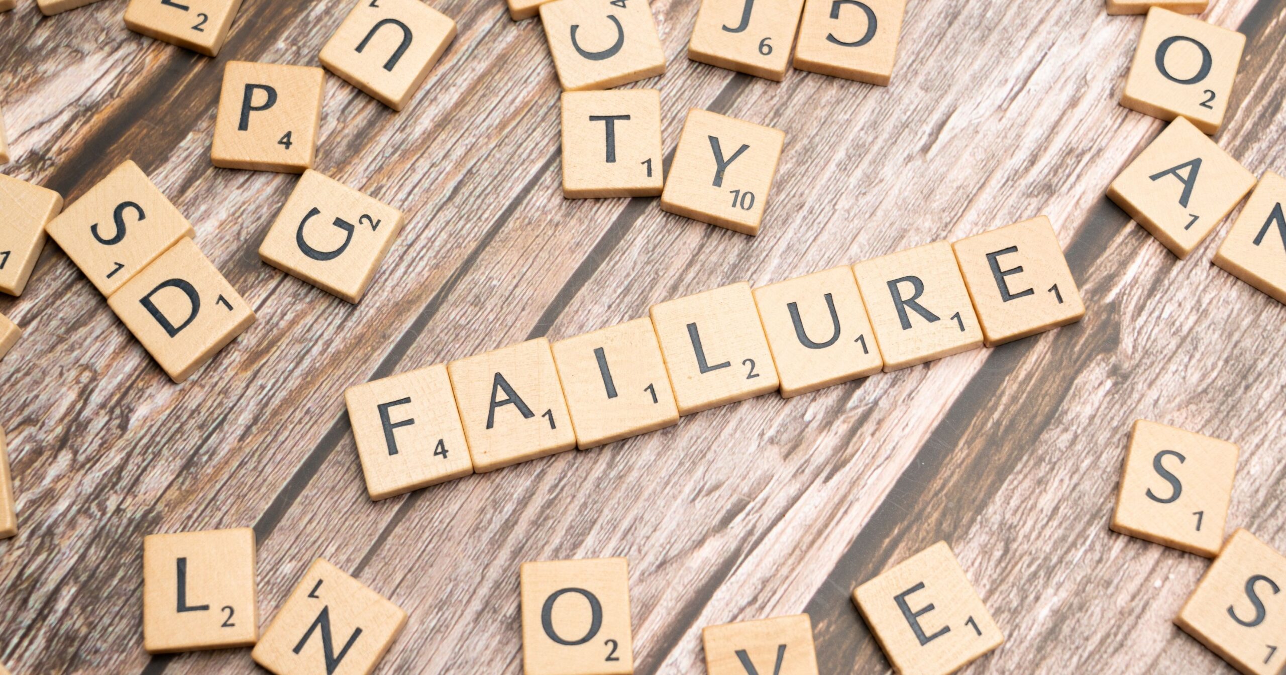 Hiểu lầm #5: Lạm dụng đòn bẩy quá mức (Over-leveraging)